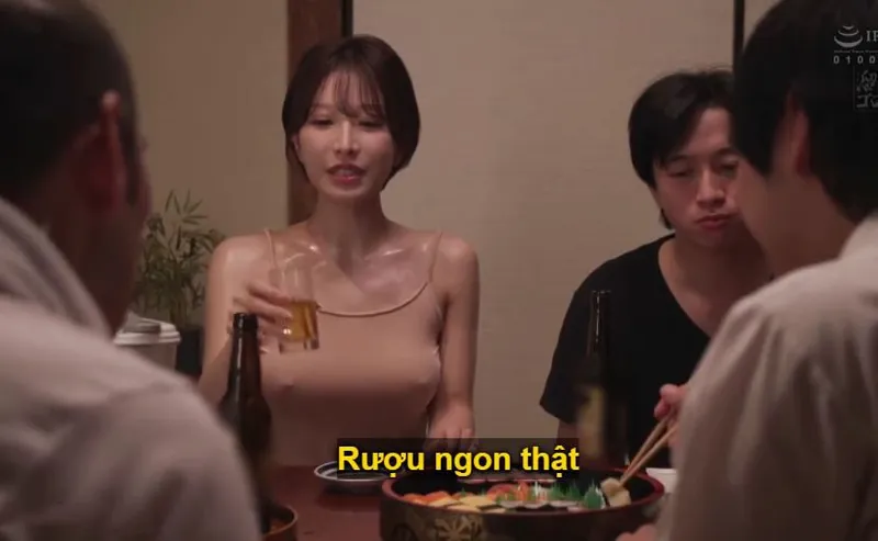 Vợ yêu gạ xxx cả gia đình gã chồng vì anh xã dẫn về quê rồi bỏ bê nứng lồn sml